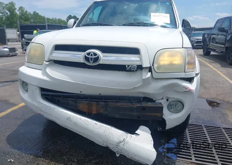 2006 Toyota Sequoia Sr5 V8 from USA, damaged, VIN 5TDBT44A86S271422